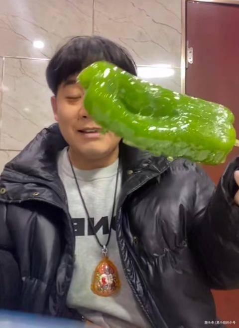 宜丰网红吃瓜事件视频曝光,视频曝光引发网络热议