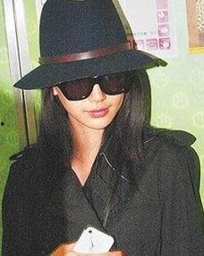 明星代的帽子,引领时尚潮流的时尚单品